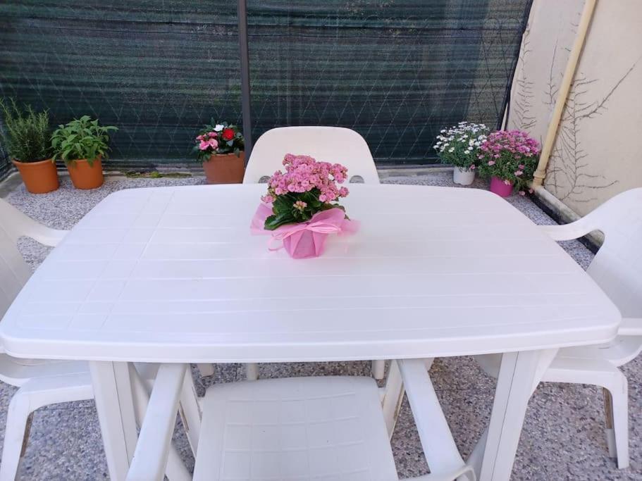 La Casa Di Lila - Appartamento Con Ingresso Indipendente E Spazio Esterno Rapallo Exterior foto
