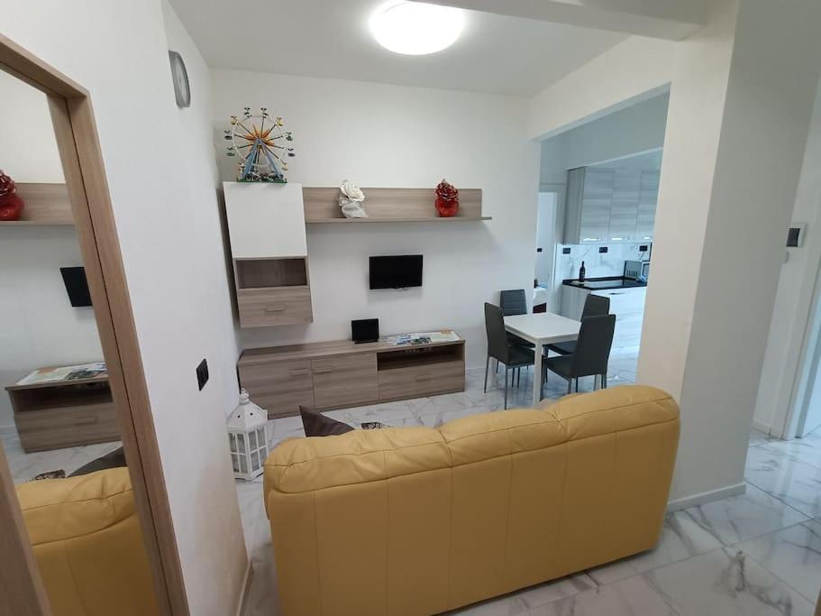 La Casa Di Lila - Appartamento Con Ingresso Indipendente E Spazio Esterno Rapallo Exterior foto
